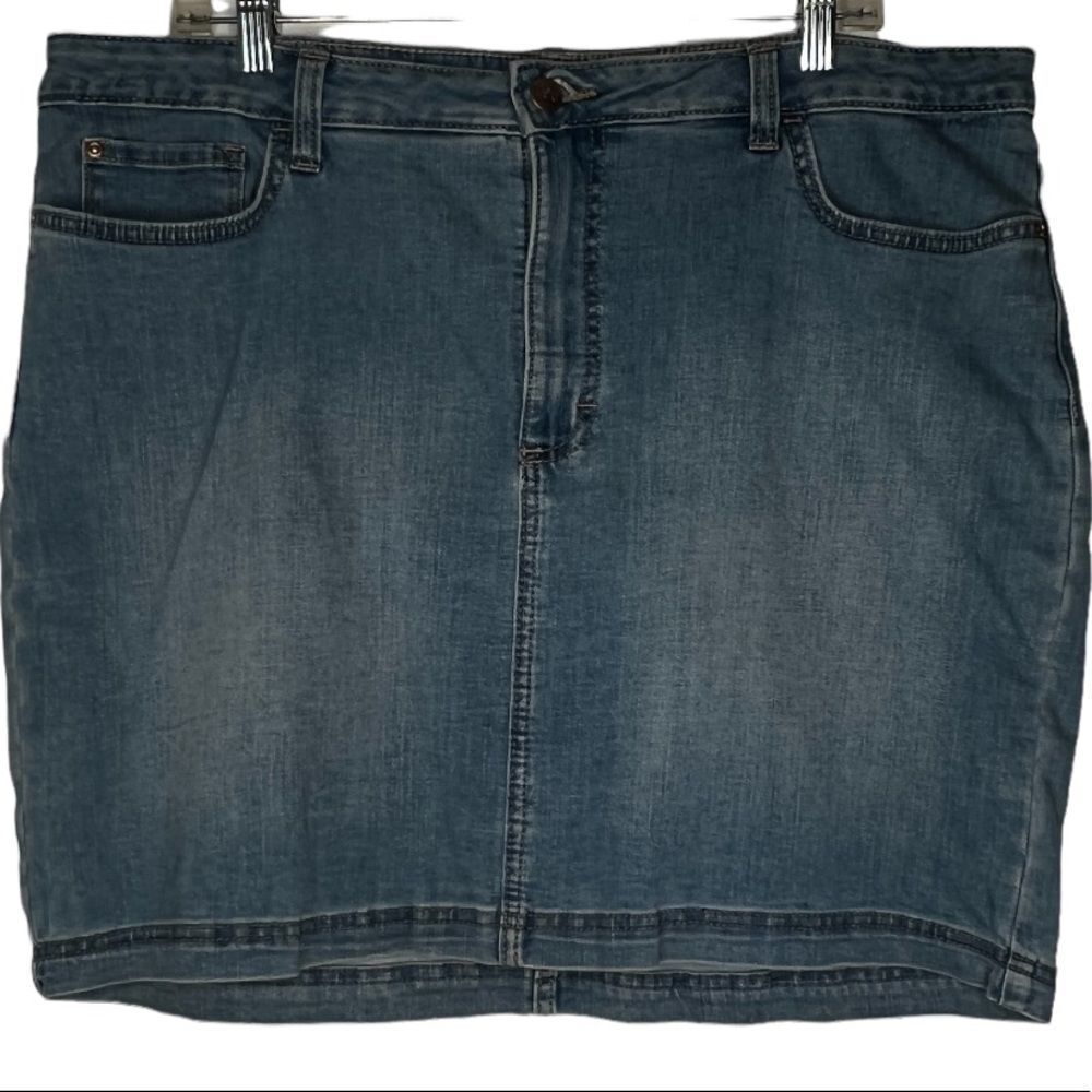 Lee Regular Fit‎ Skort Mid Rise